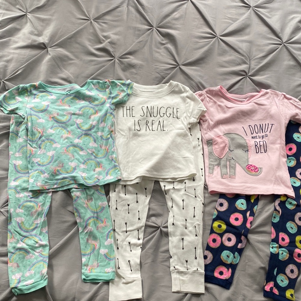 Girls size 5-6 short sleeve/long pant pajamas bundle of 3